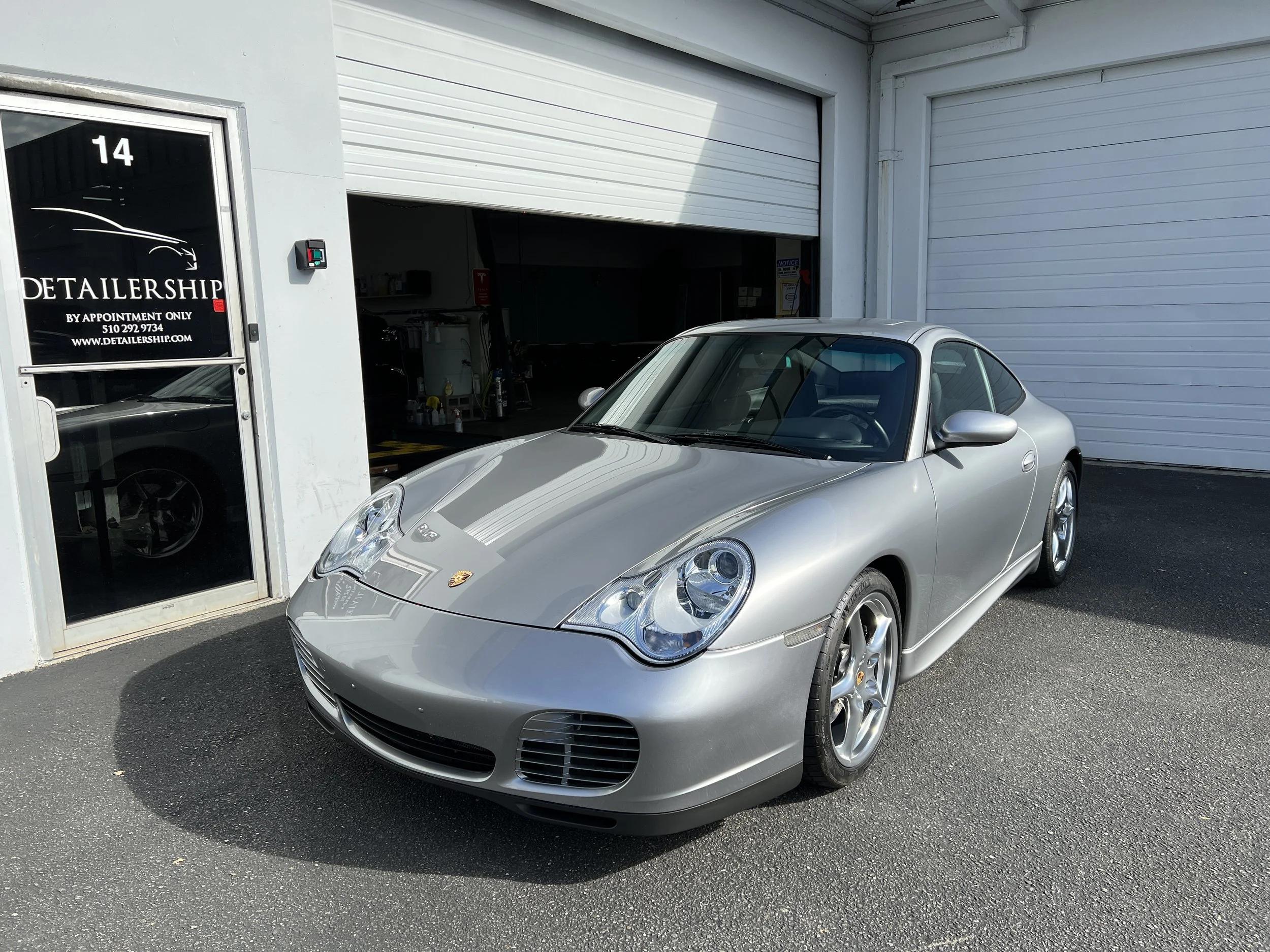 2005 Porsche 996 Anniversay Edition (Artic Silver) — DETAILERSHIP™